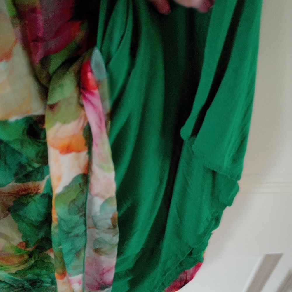 NWT.Le Ragazze Multi Color Silk Mide Dress.Pit To Pit 21" - Picture 8 of 9